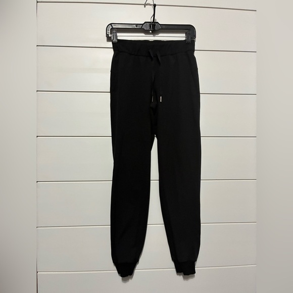 Lululemon On the Fly Jogger *Luxtreme
Black size 2 - Picture 5 of 11